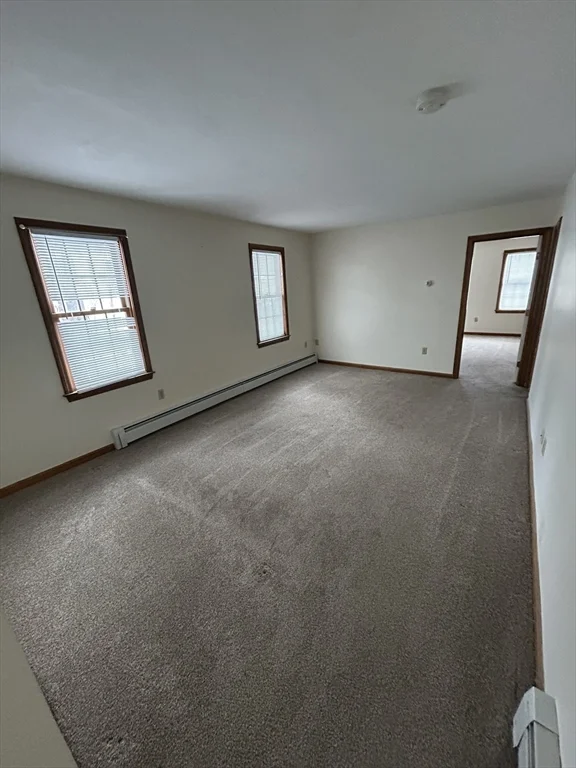 227 Wood St, Hopkinton