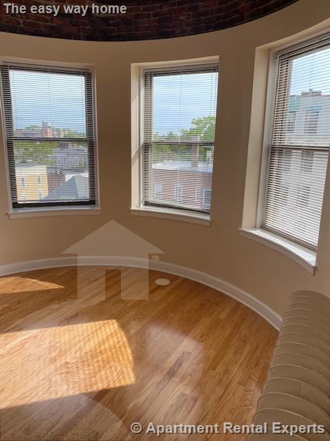 888 Massachusetts Ave, Central Square