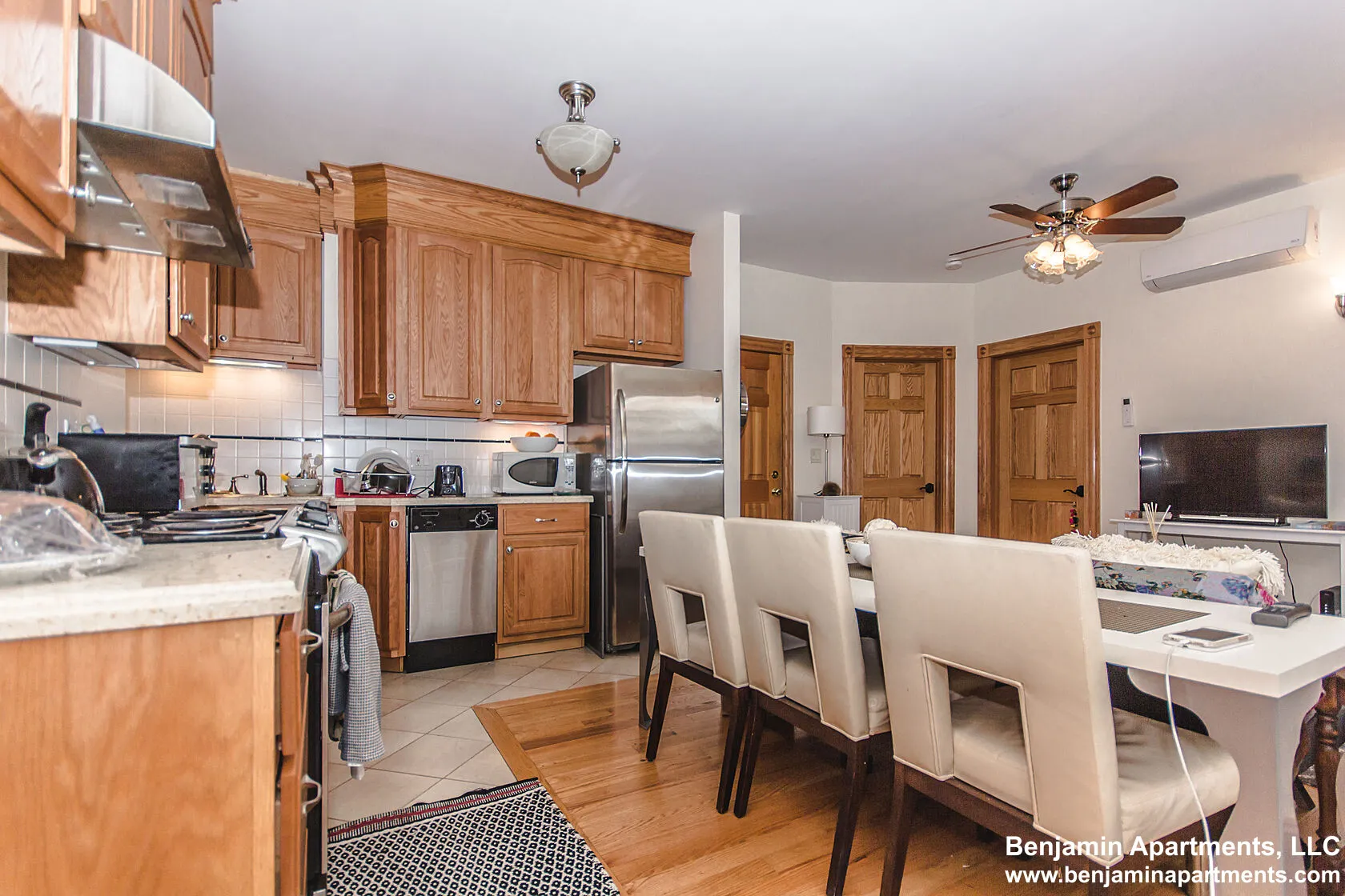 60 Phillips St, Beacon Hill