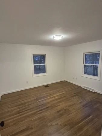 5 Lakeview Ave, Peabody