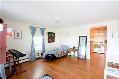 128 Pine St, The Port