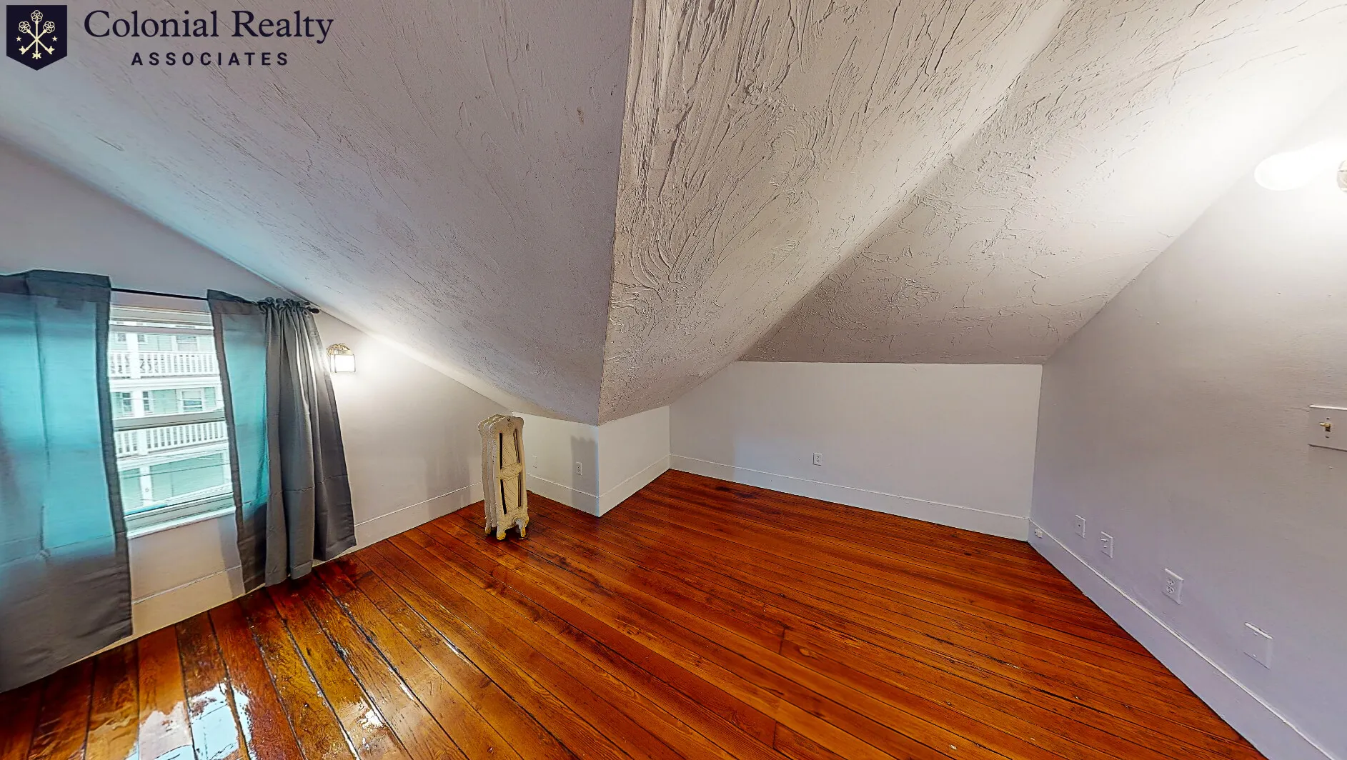 8 Haskell St, Allston