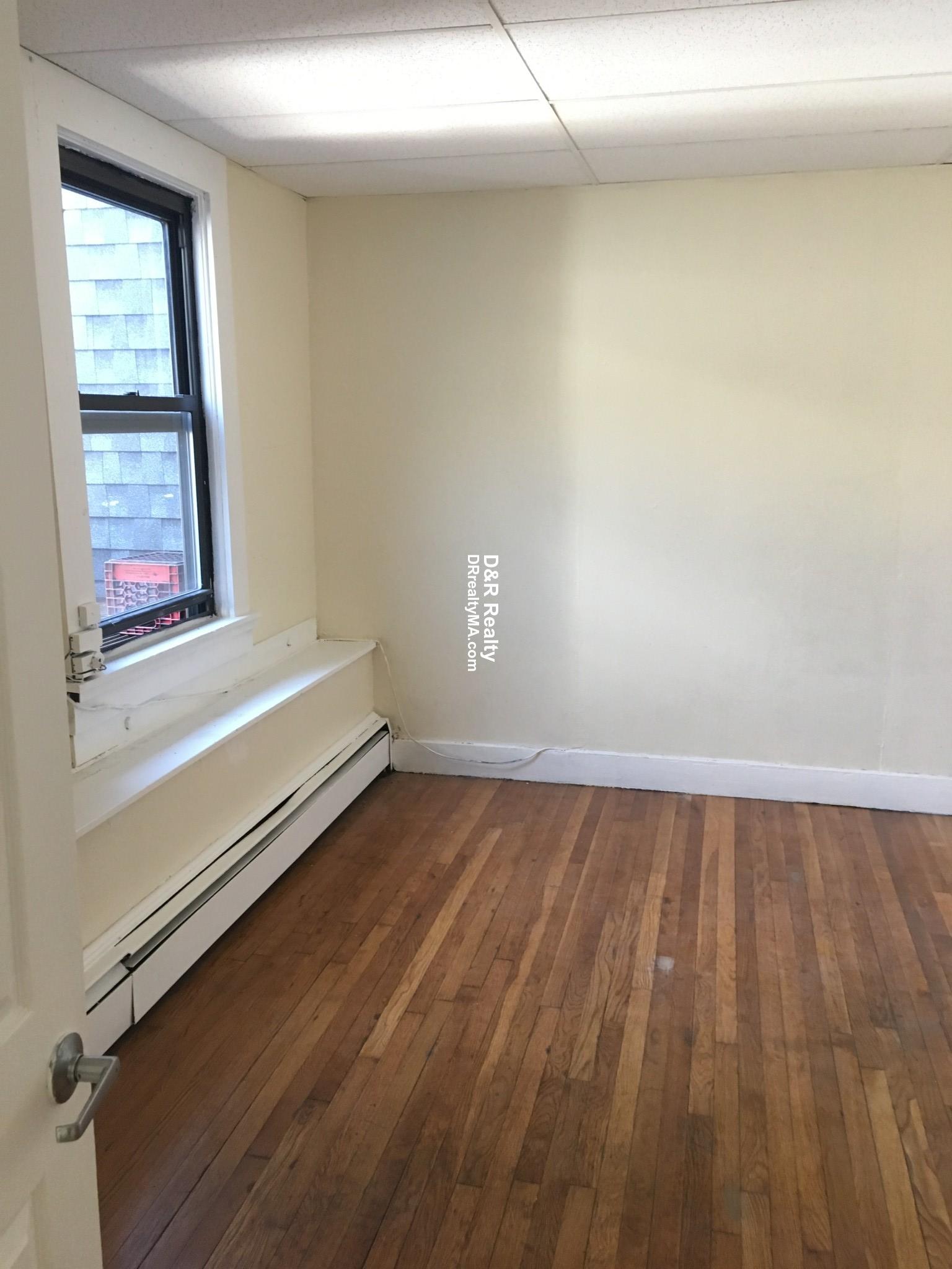 179 Harvard St, The Port