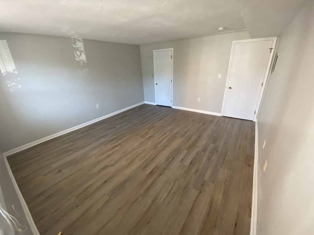 362 Neponset St, Canton