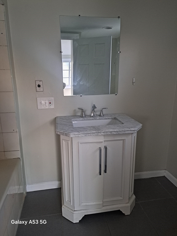 351 Plantation St, East Worcester