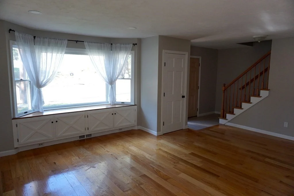 90 Groton St, Pepperell