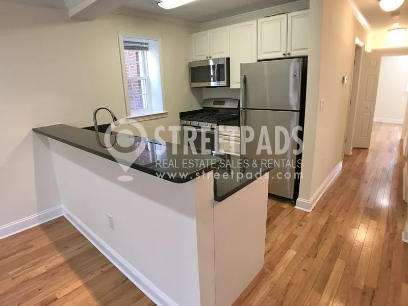 55 Langdon St, Neighborhood Nine