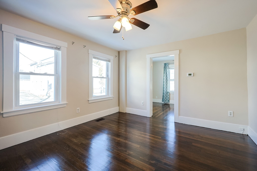 30 Lawrence St, Milford