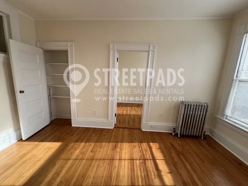 2 Ware St, Mid-Cambridge