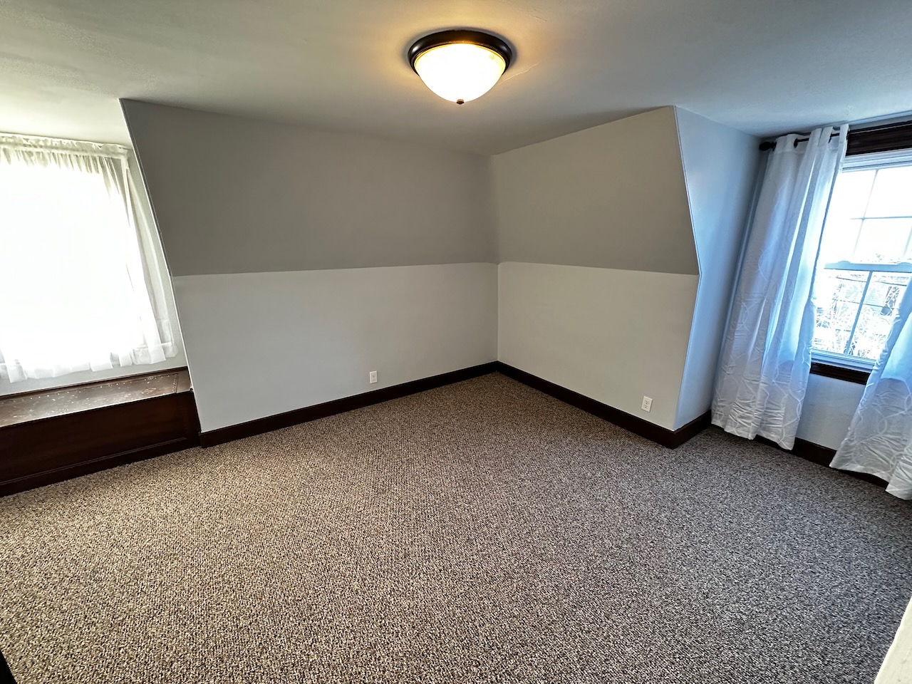 53 Hopedale St, Allston