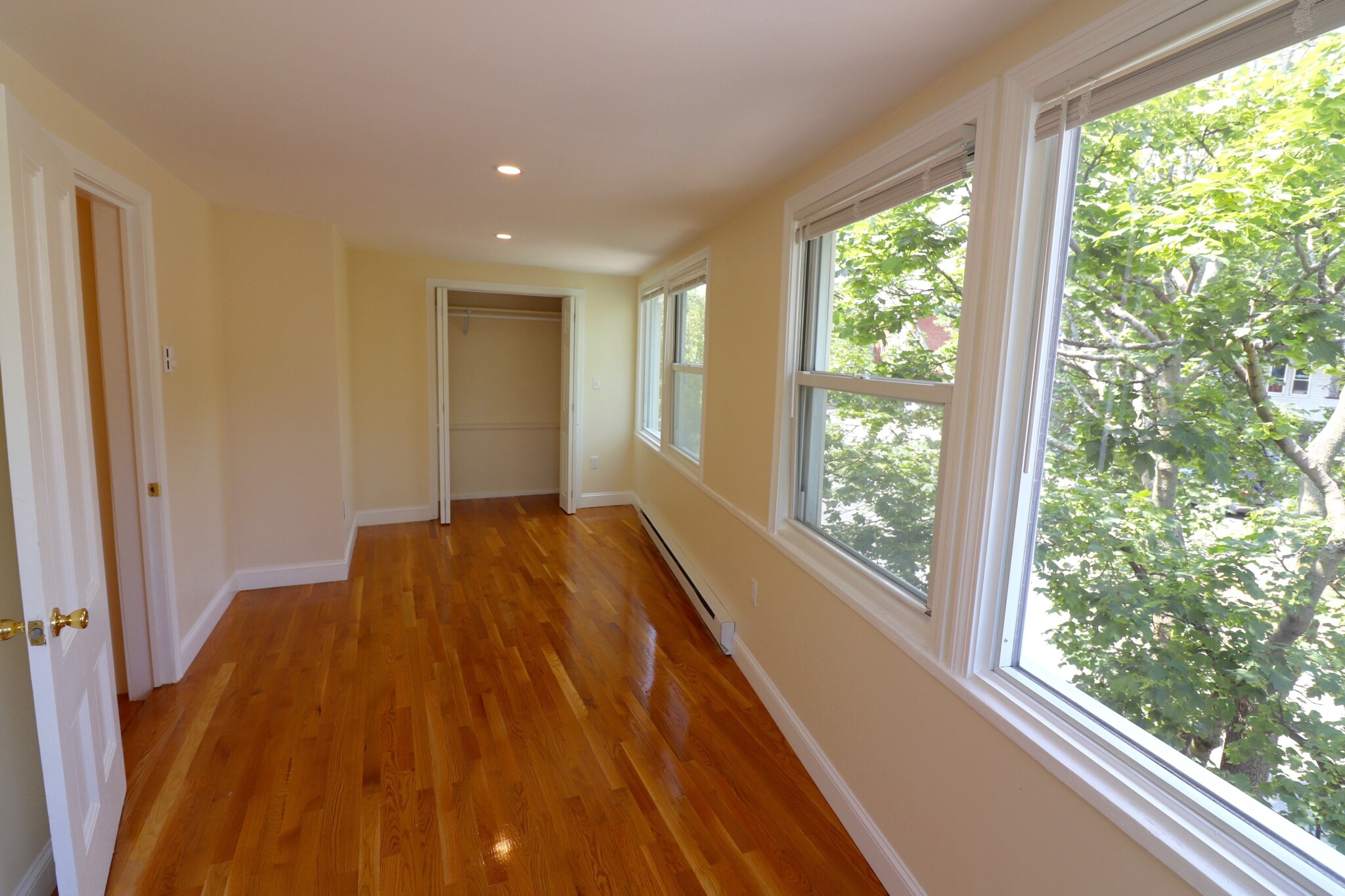 2572 Massachusetts Ave, North Cambridge