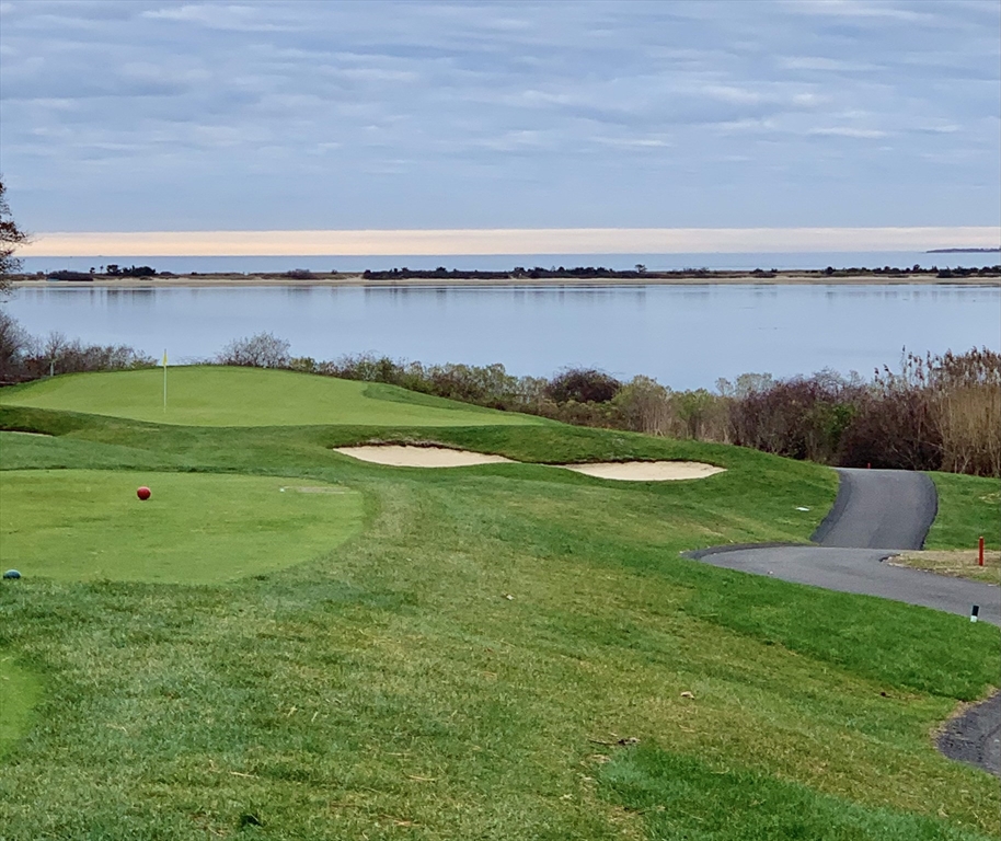 11 High Meadow, Oak Bluffs