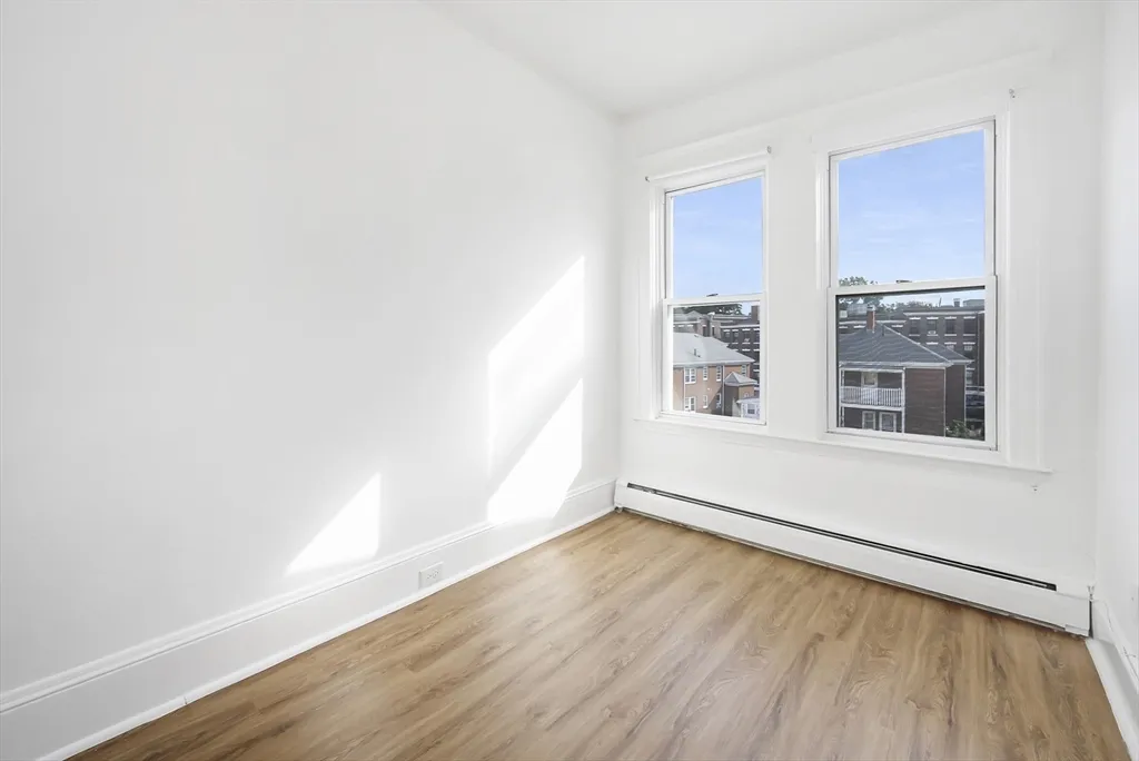 1730 Commonwealth Ave, Brighton