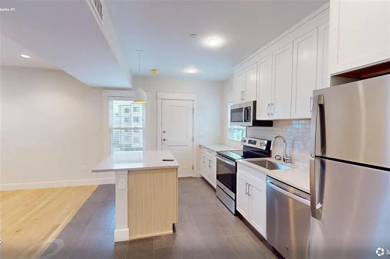 208 Banks St, Riverside