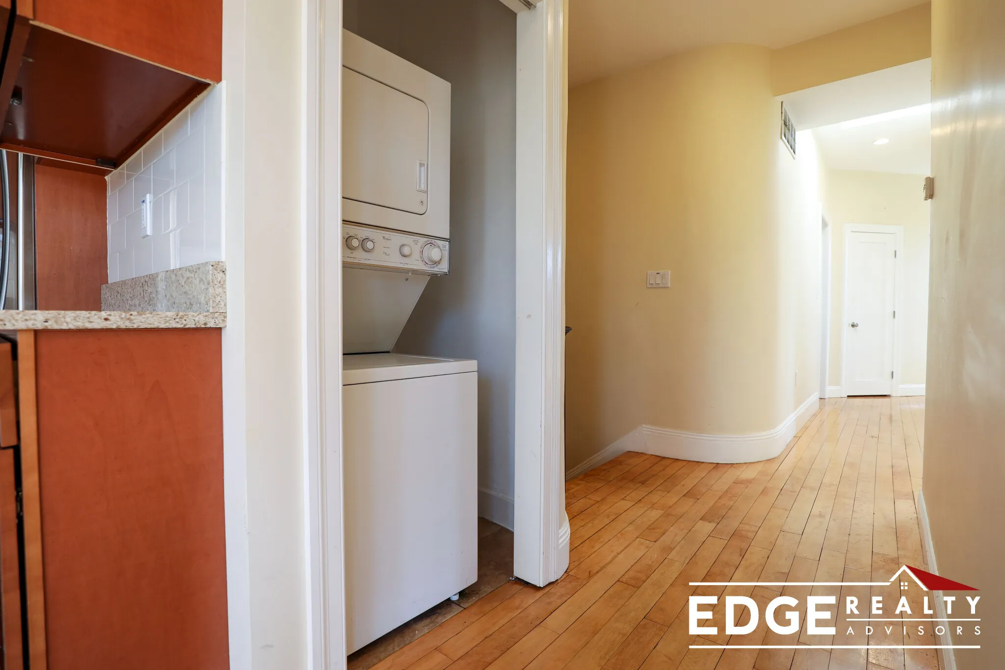 1526 Commonwealth Ave, Brighton