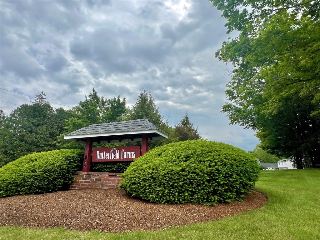 103 Main St, Pepperell