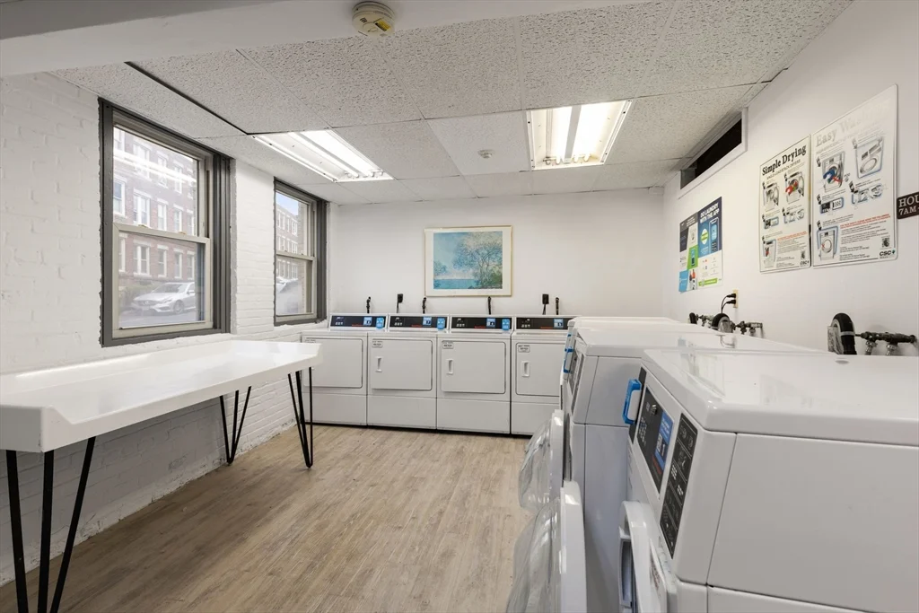 1669 Commonwealth Ave, Brighton