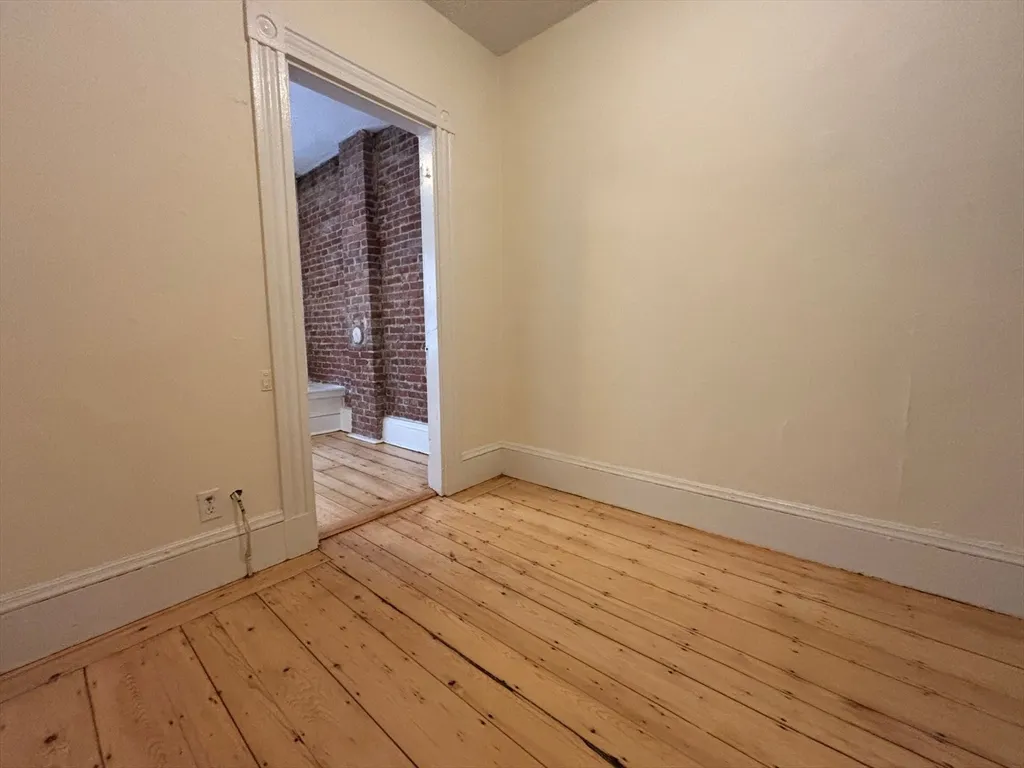 55 Joy St, Beacon Hill