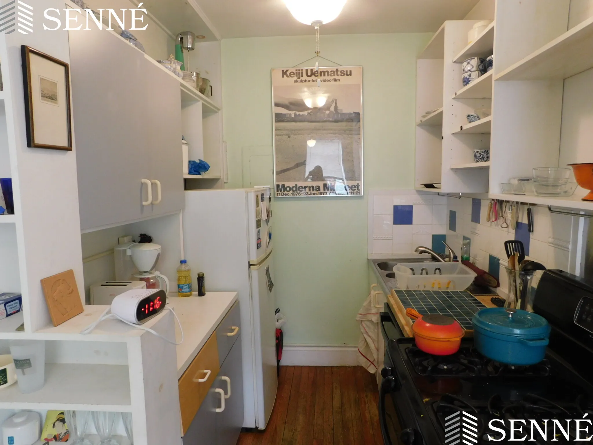 36 Linnaean St, Neighborhood Nine
