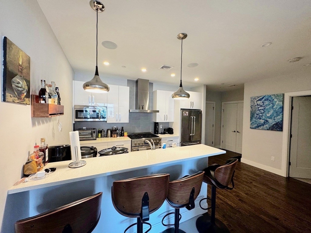 225 Dorchester St, South Boston