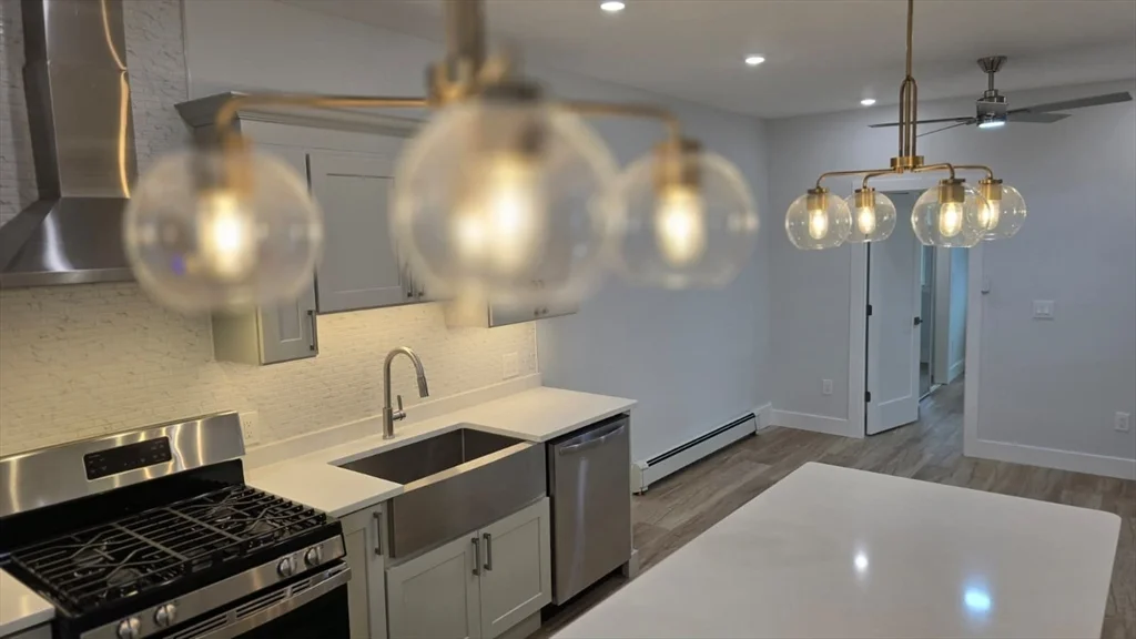 53 West Eagle St, Eagle Hill