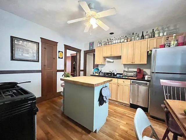 18 Sachem St, Mission Hill