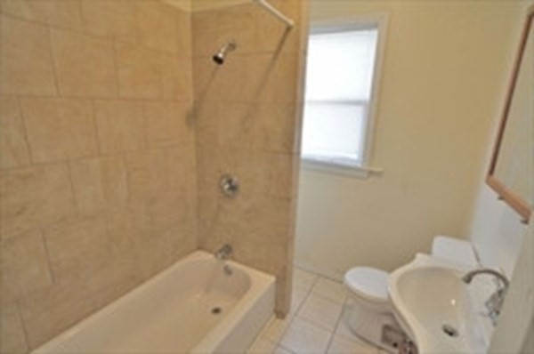 51 Stanwood St, Dorchester