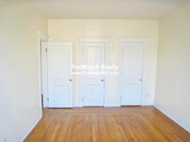 1872 Commonwealth Ave, Brighton