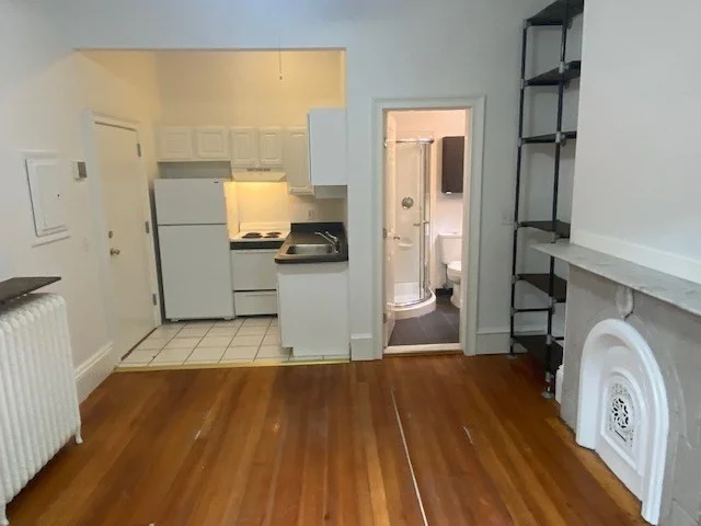 2 Wellington St, South End