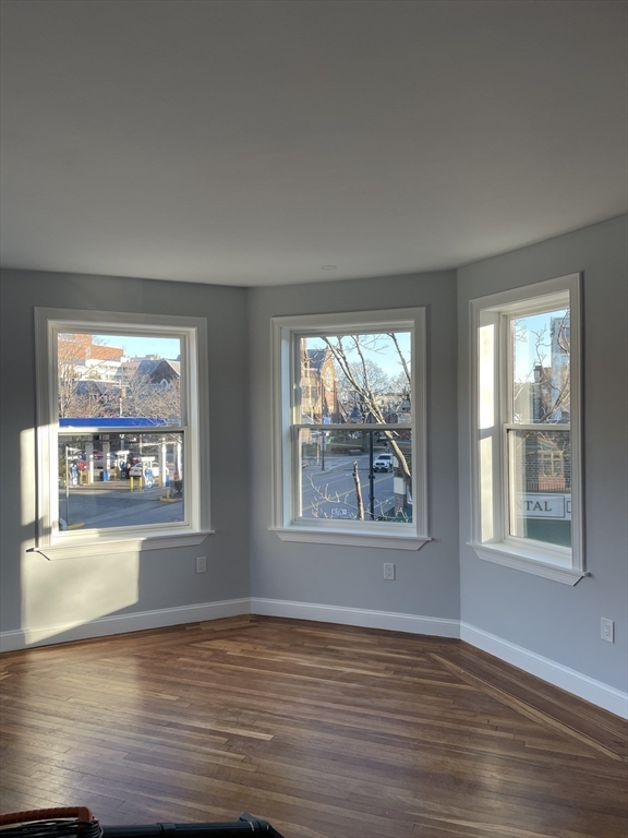 3 Alton Pl, Coolidge Corner