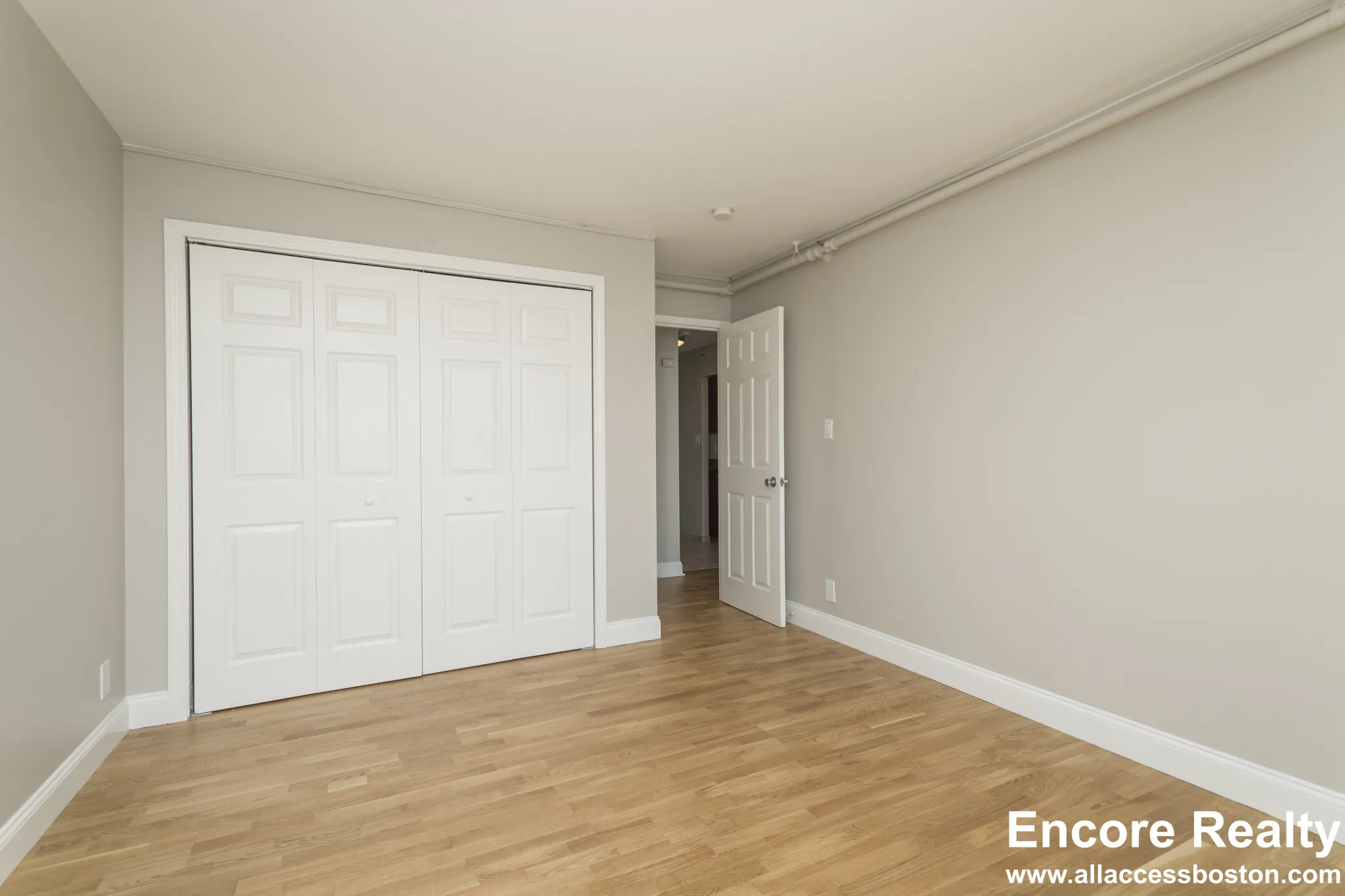 1410 Columbia Rd, South Boston