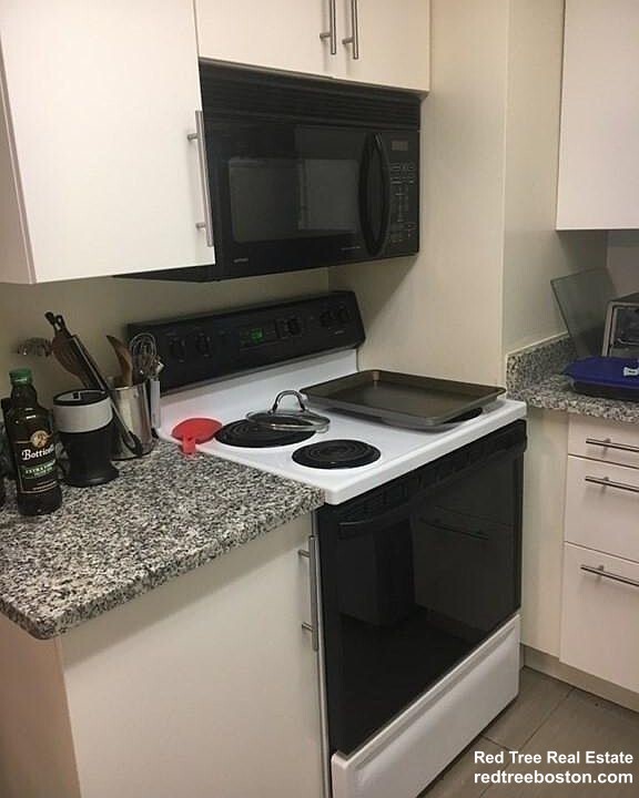 59 Brainerd Rd, Allston