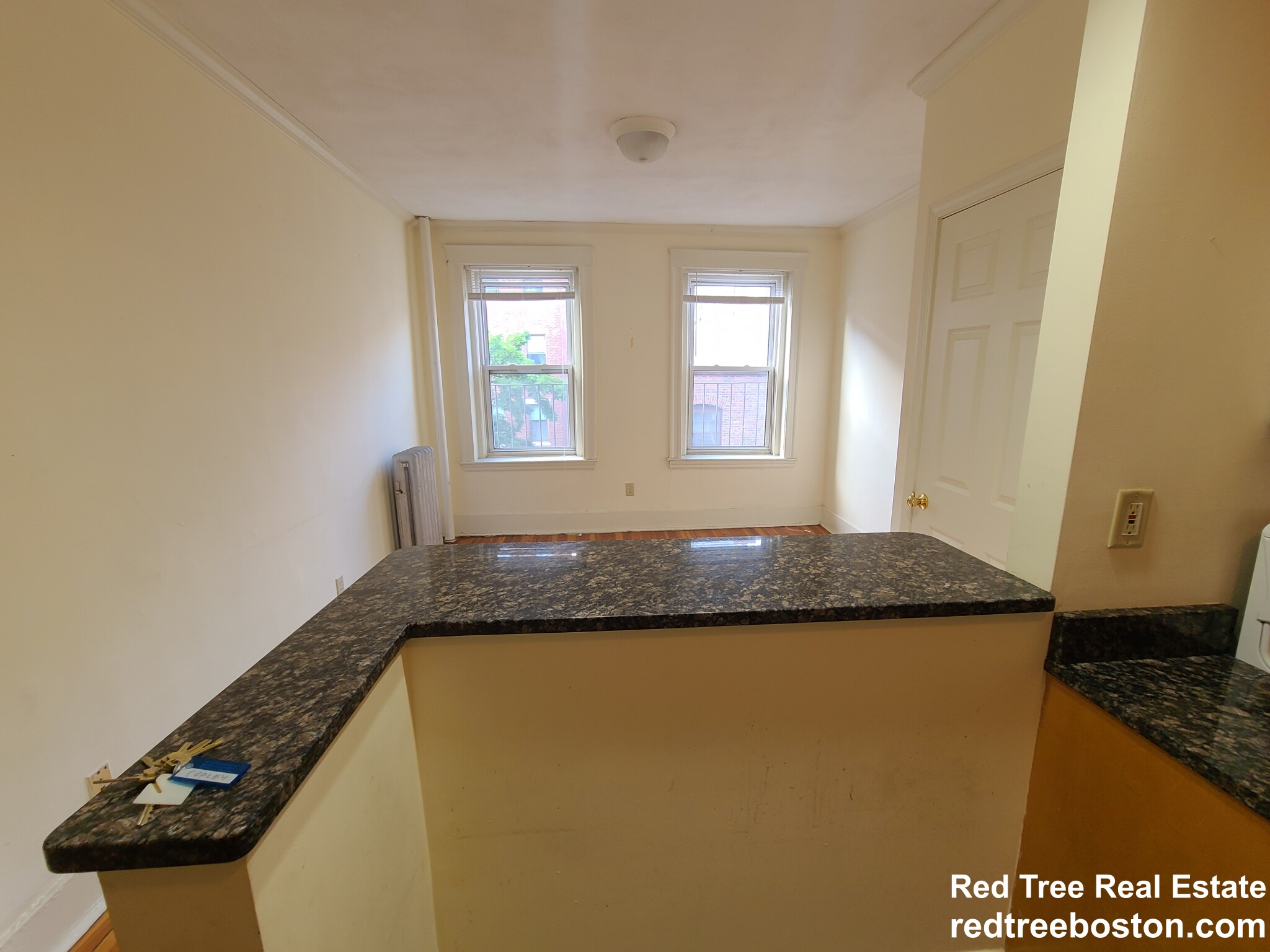 55 Queensberry St, Fenway