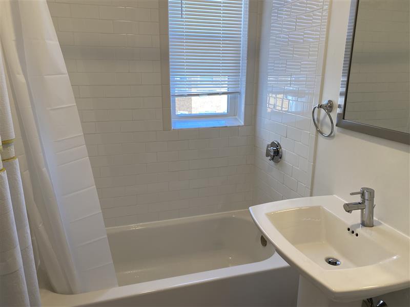 172 Maple St, Malden