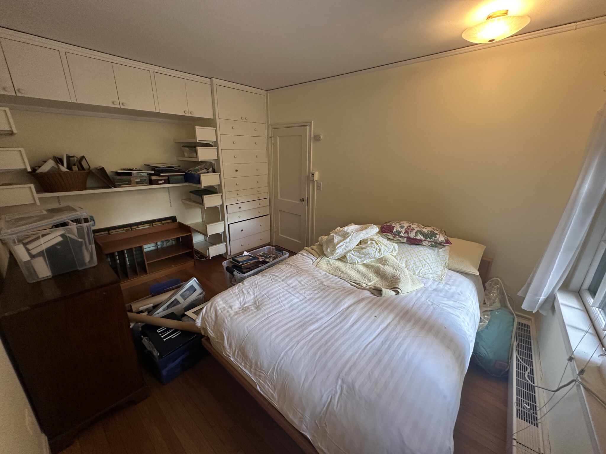 988 Memorial Dr, West Cambridge