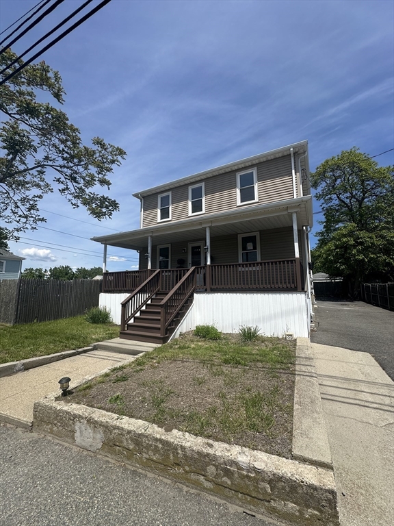 38 Taunton Ave, Seekonk