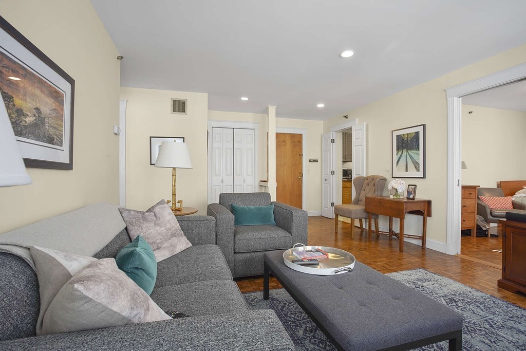 416 Commonwealth Ave, Back Bay