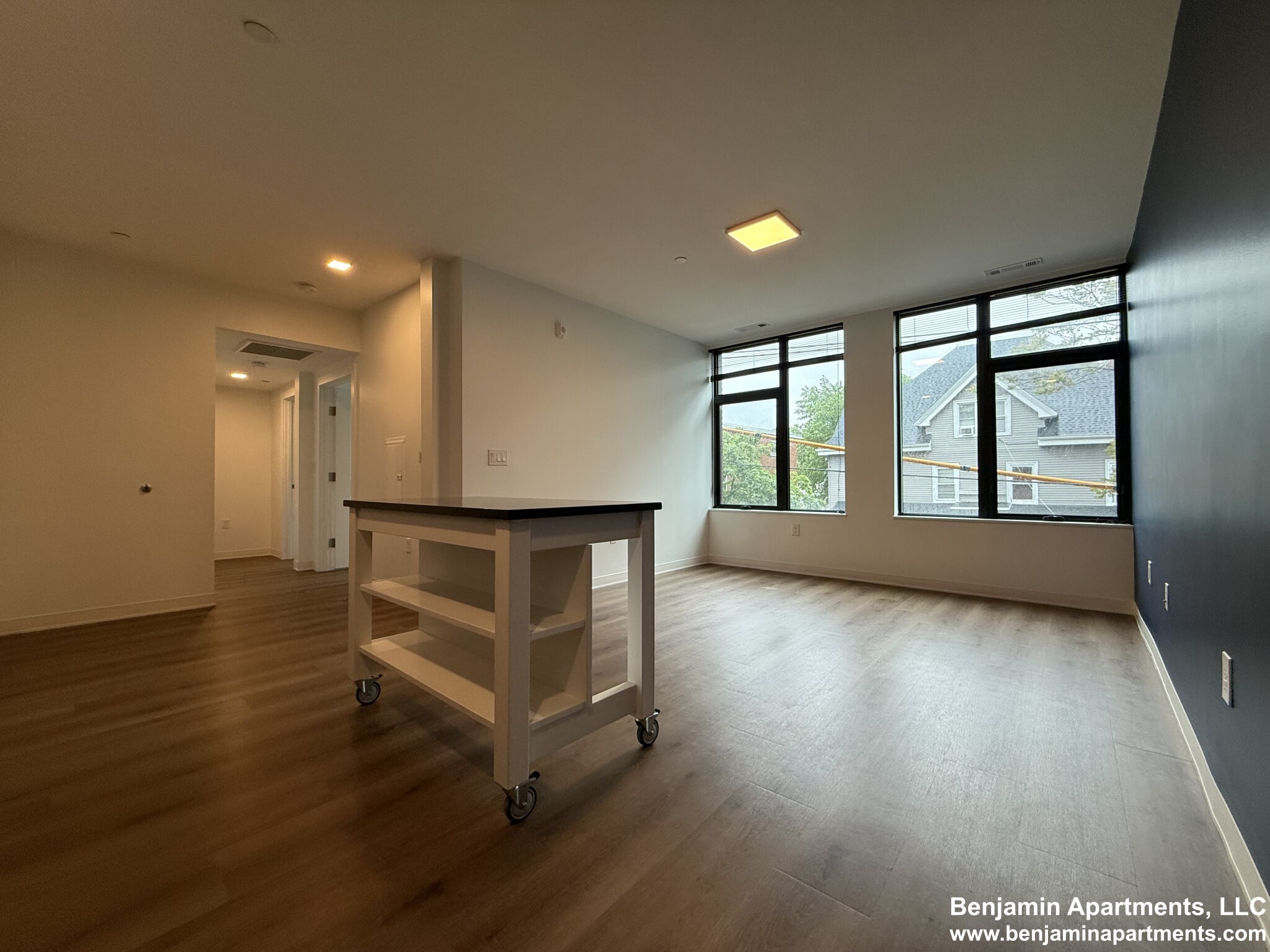 89 Brighton Ave, Allston