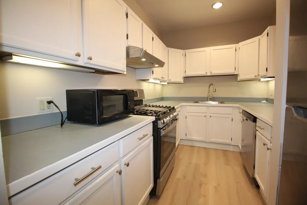 11 Worcester St, South End