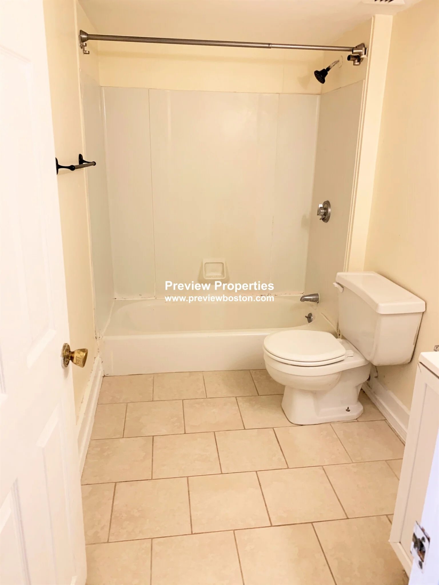 30 Decatur St, East Boston