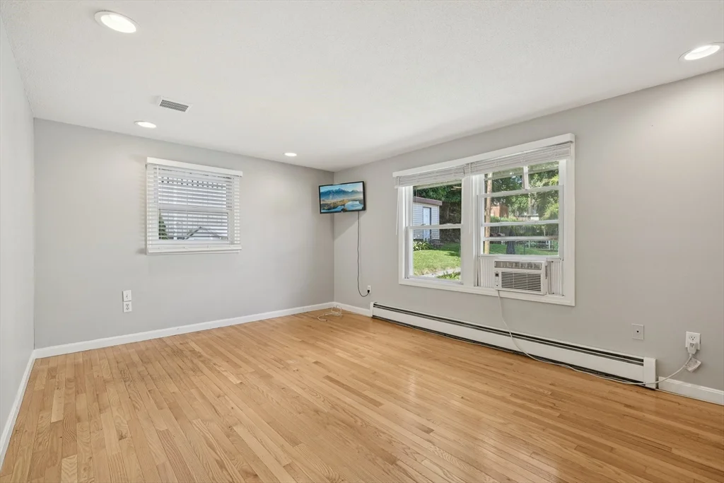 35 Springvale Ave, Chelsea