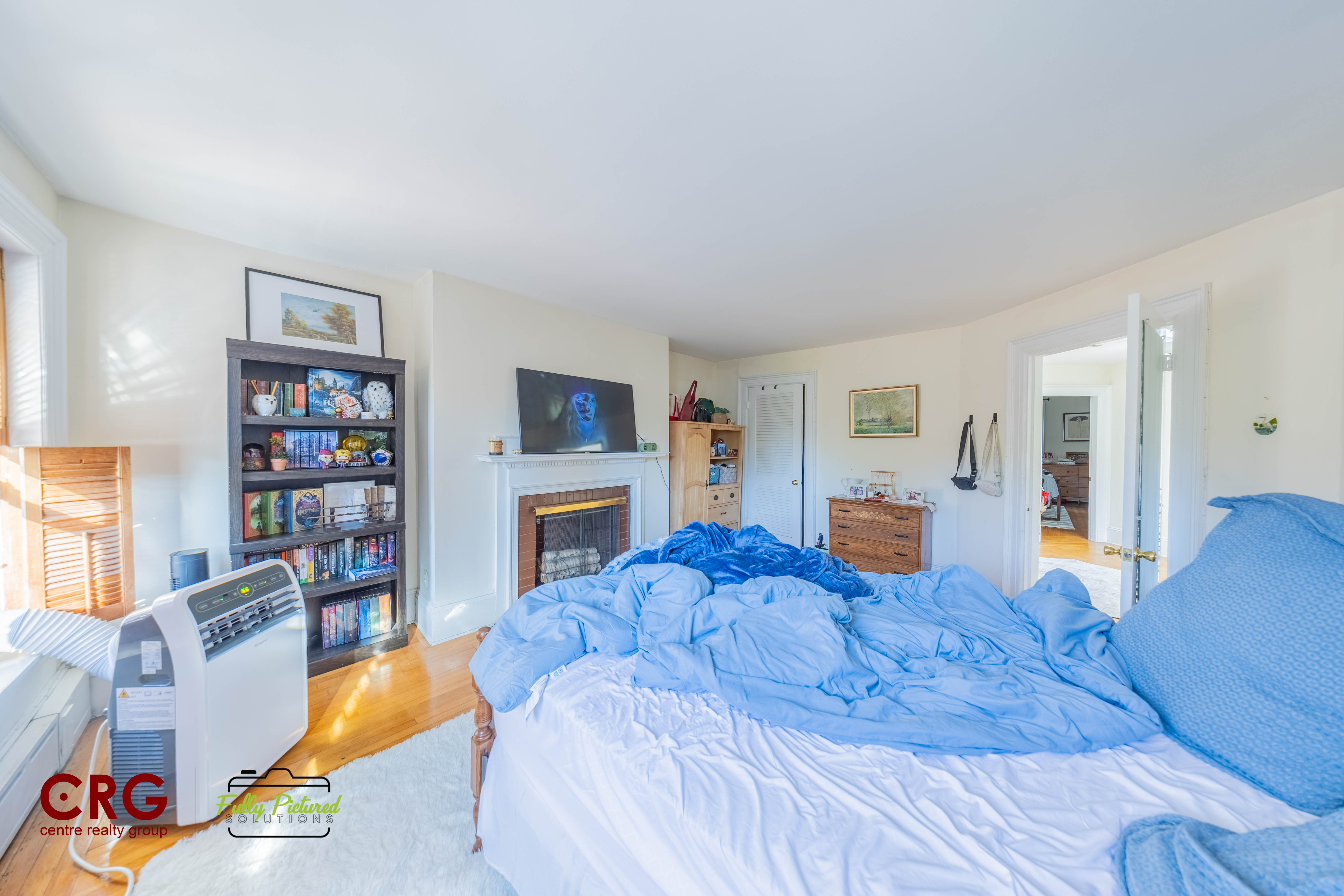 1712 Beacon St, Brookline