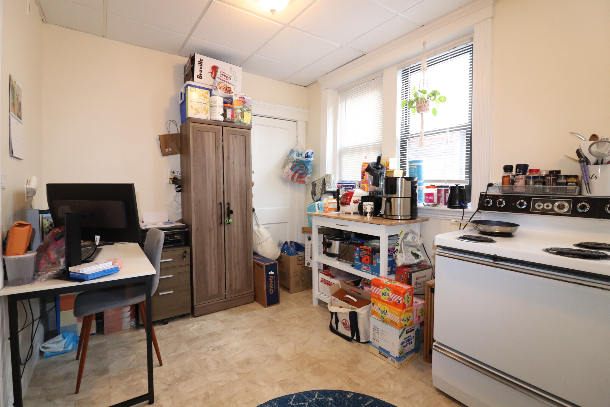 1961 Commonwealth Ave, Brighton