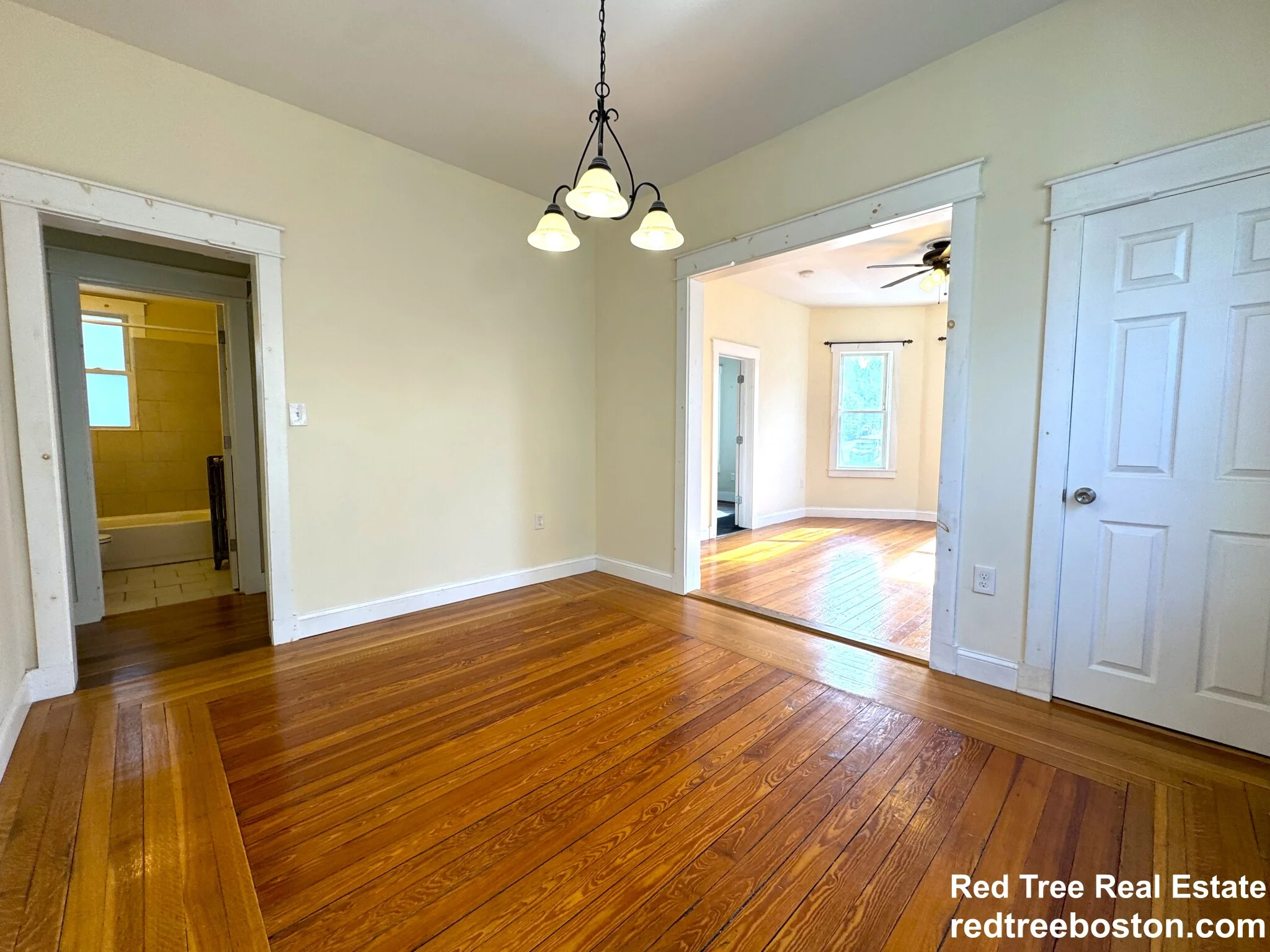 24 Weld Hill St, Jamaica Plain