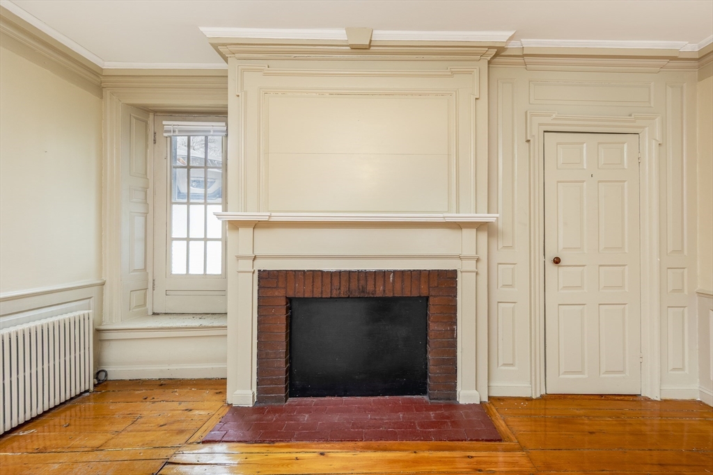 137 Washington, Old Town