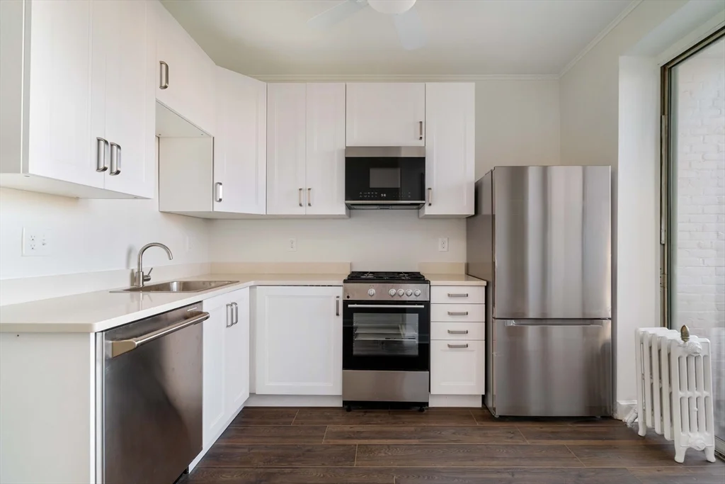 321 Tappan St, Aspinwall Hill