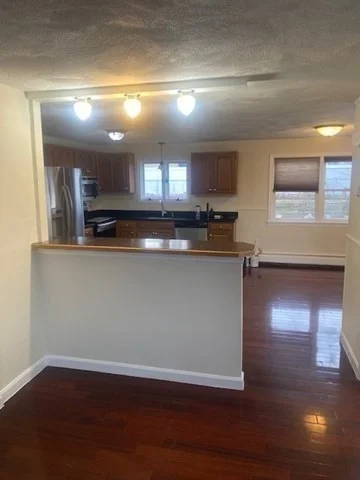 32 Jannifer Ln, Peabody