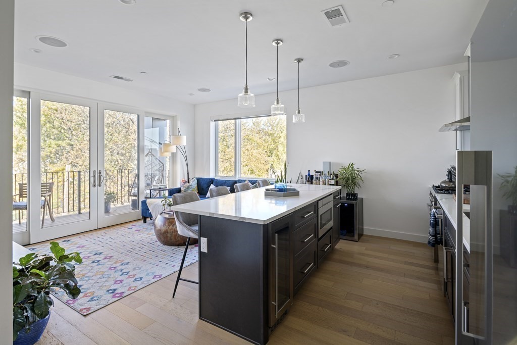 946 Saratgoa, East Boston