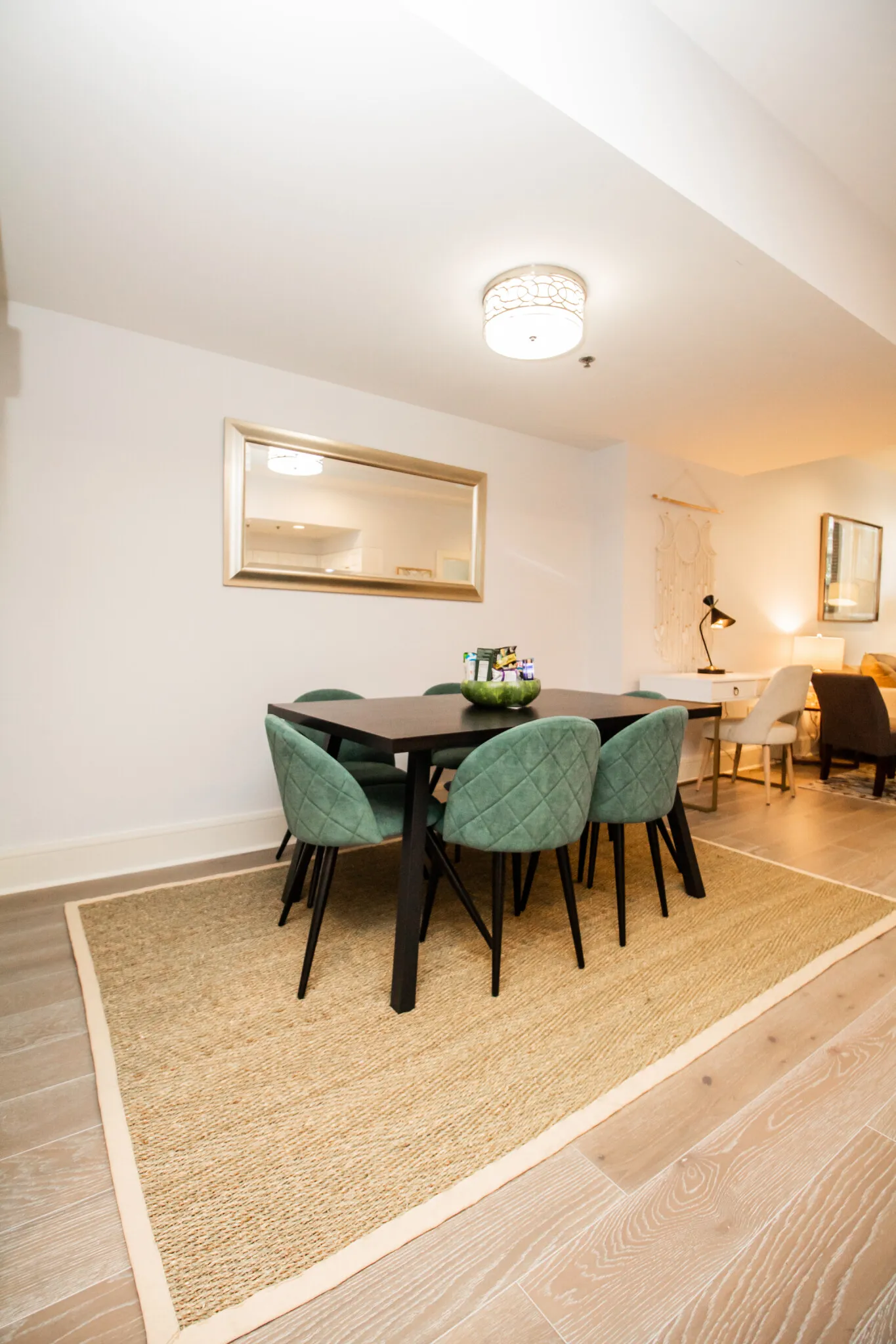 1387 Washington St, South End