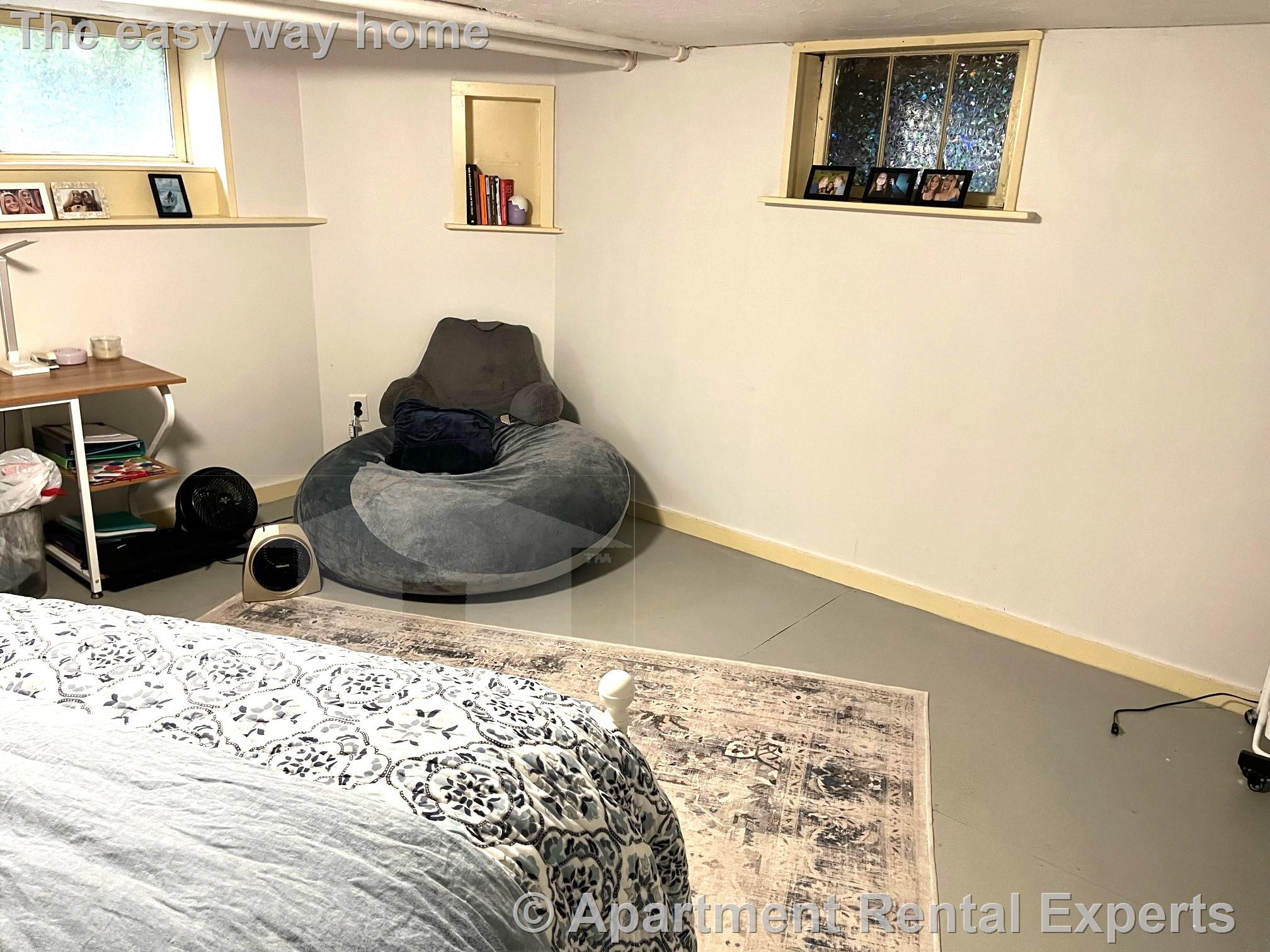 16 Chetwynd Rd, Tufts